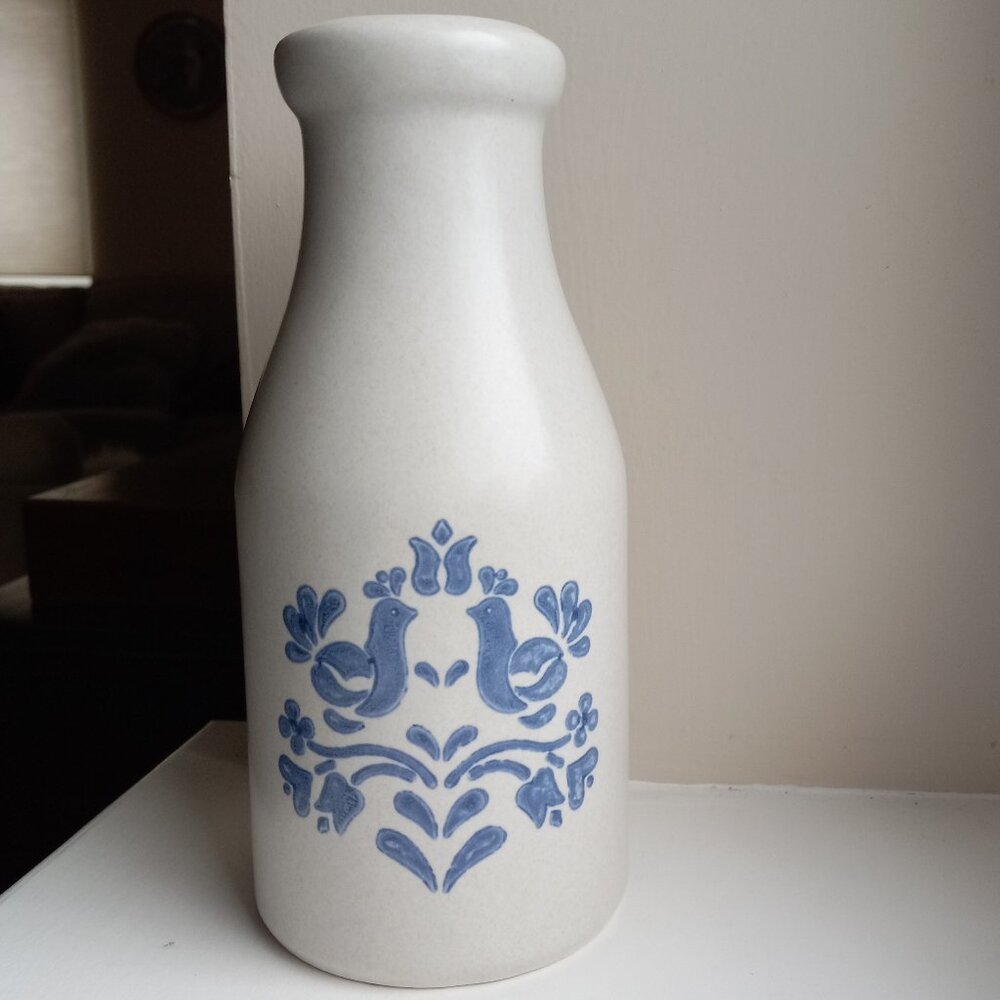 Vintage Pfaltzgraff Yorktowne Two Birds Stoneware Milk Jug Bottle